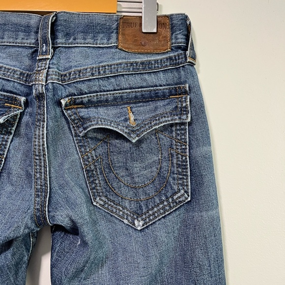 True Religion Men’s Straight Distressed Jeans – Size 30, Made in USA - Picture 14 of 16